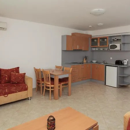 Hotel apartamentowy Silver Springs 3*