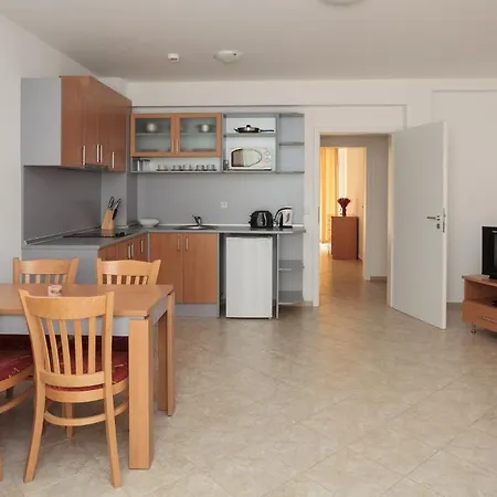 Hotel apartamentowy Silver Springs 3*