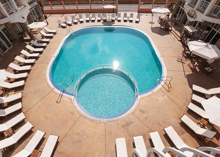 Silver Springs Hotel apartamentowy 3*